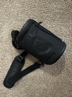 Gymshark Black Cylindrical Sling Bag with Padded Strap